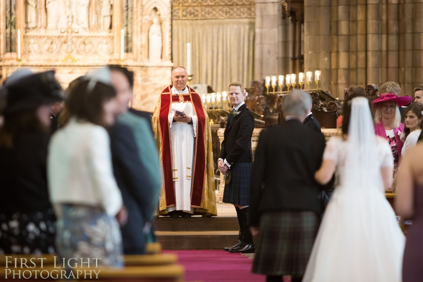 wedding in church, Dundas Castle wedding photography. Edinburgh wedding photography by First Light Photography