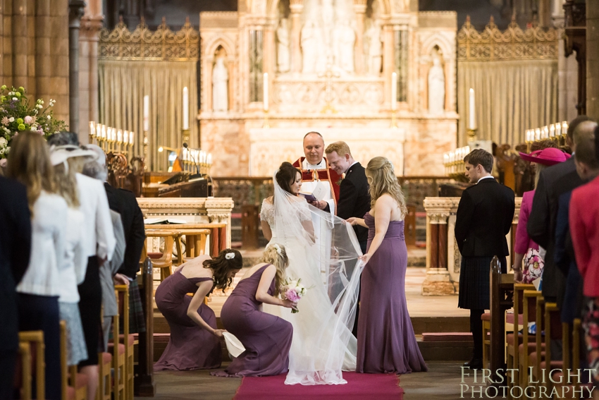 wedding dress, bridesmaids, Dundas Castle wedding photography. Edinburgh wedding photography by First Light Photography