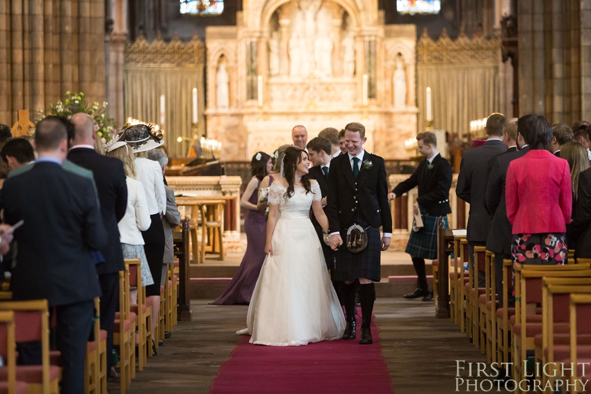 Wedding couple, wedding dress, Dundas Castle wedding photography. Edinburgh wedding photography by First Light Photography