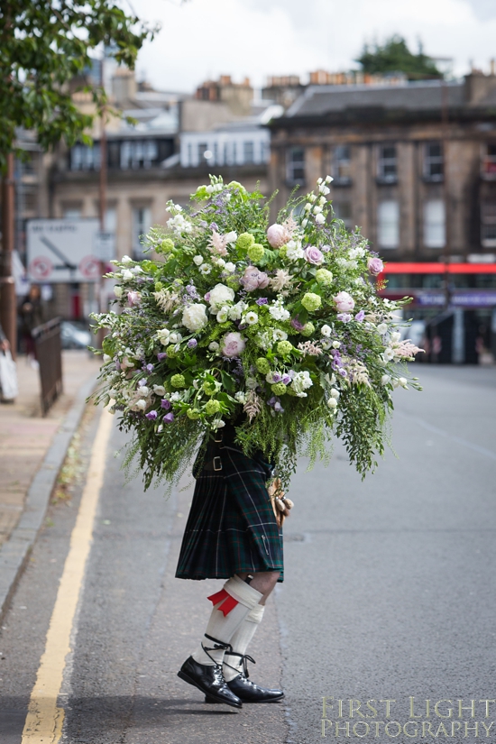 Wedding flowers, Dundas Castle wedding photography. Edinburgh wedding photography by First Light Photography