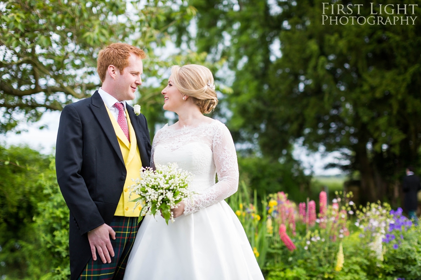 rosslyn-chapel-wedding-photography43