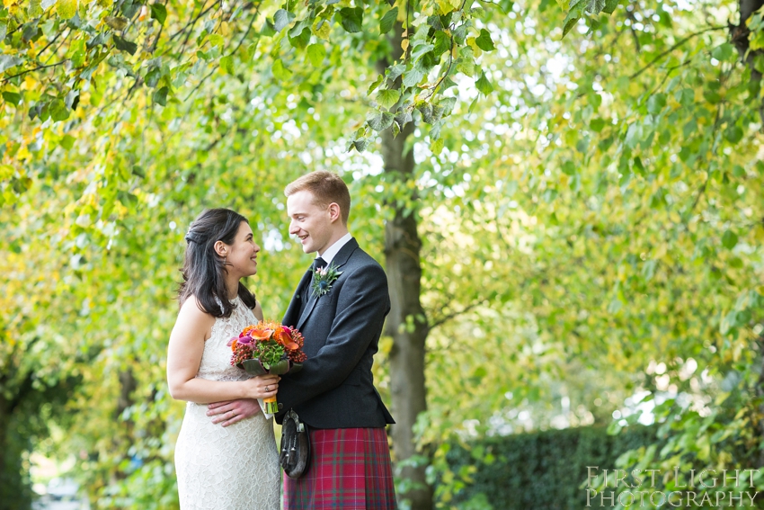 wedding portrait, Wedding dress, wedding photographer Scotland