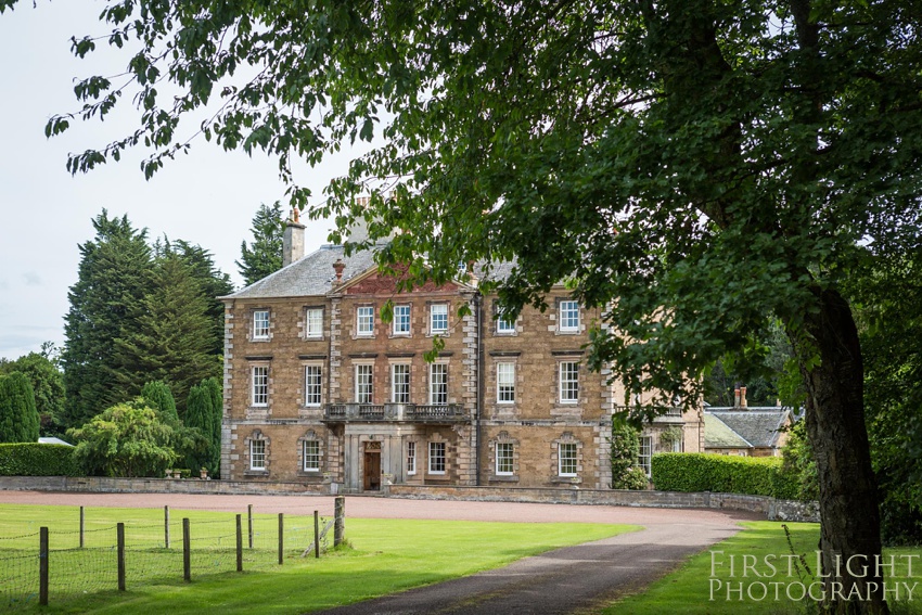 Wedding please, Gilmerton House, Wedding Photographer, Edinburgh Wedding Photographer, Edinburgh, Scotland, Copyright: First Light Photography