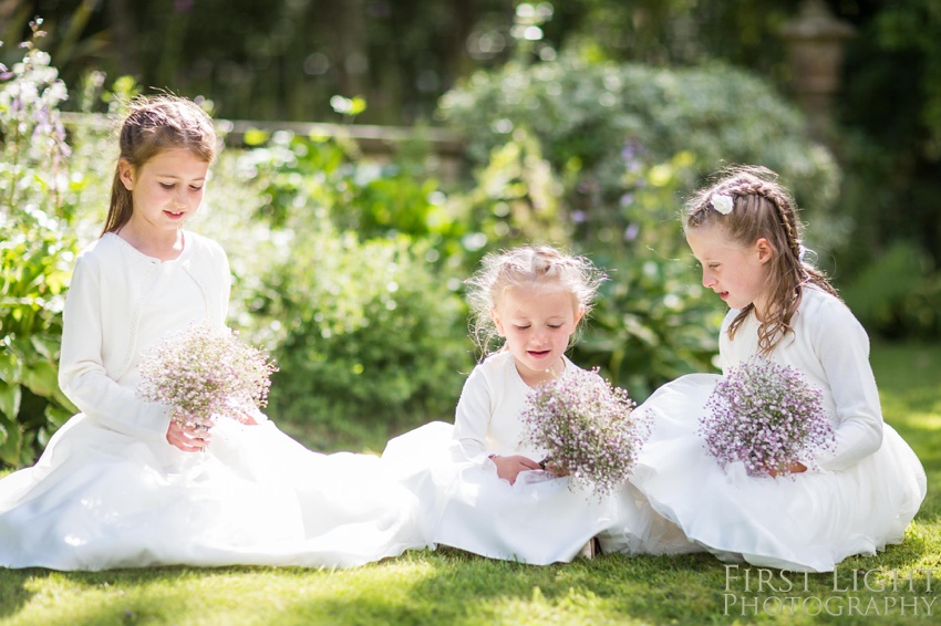 Wedding bridesmaids, bridesmaids flowers, Gilmerton House, Wedding Photographer, Edinburgh Wedding Photographer, Edinburgh, Scotland, Copyright: First Light Photography