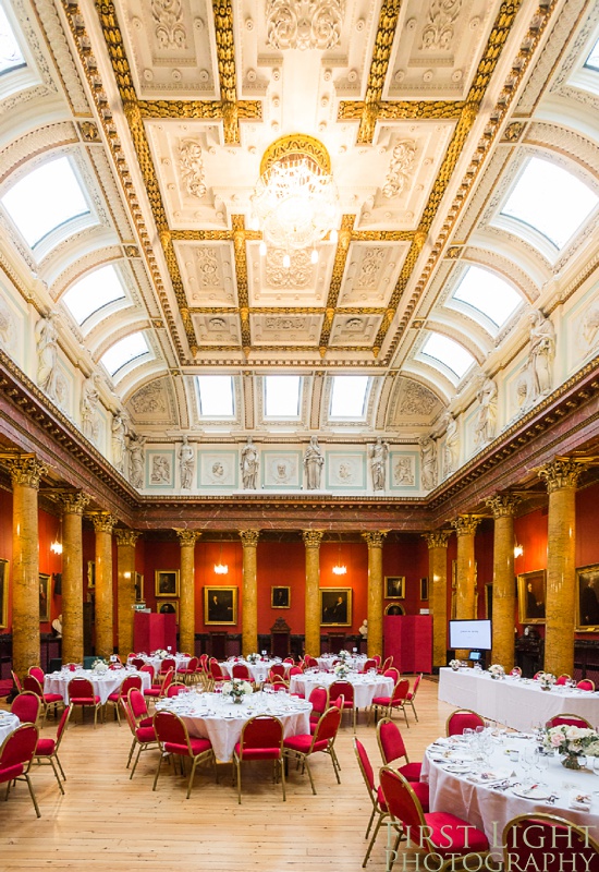 Royal College of Physicians, Scotsman Hotel, Edinburgh Wedding, Wedding Photographer, Edinburgh Wedding Photographer, Scotland, Copyright: First Light Photography