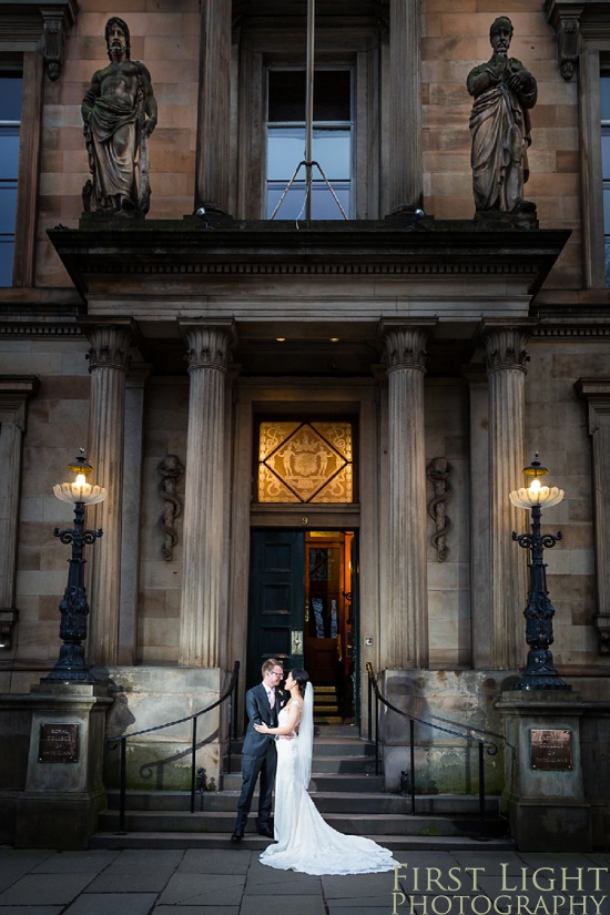 Royal College of Physicians, Scotsman Hotel, Edinburgh Wedding, Wedding Photographer, Edinburgh Wedding Photographer, Scotland, Copyright: First Light Photography