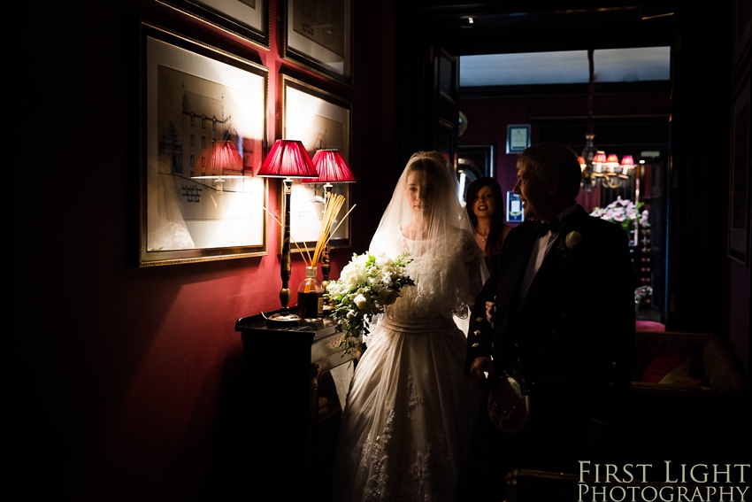 May Wedding, Prestonfied House Edinburgh, Edinburgh Wedding Photographer, Scotland, Copyright: First Light Photography, Scotland