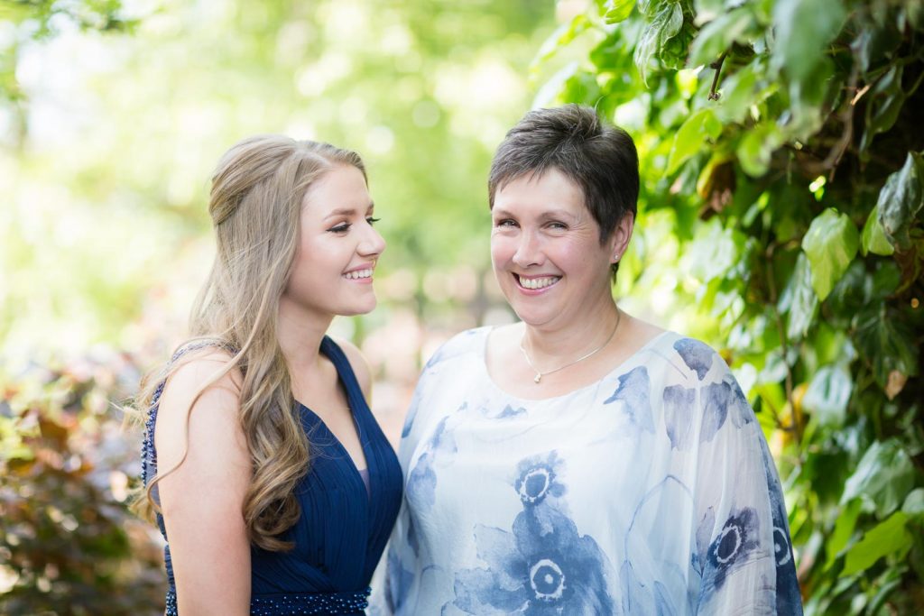 Mother and daughter photography South Queensferry Prom photography Edinburgh, High School prom portrature, Senior photography, Leavers Portraits